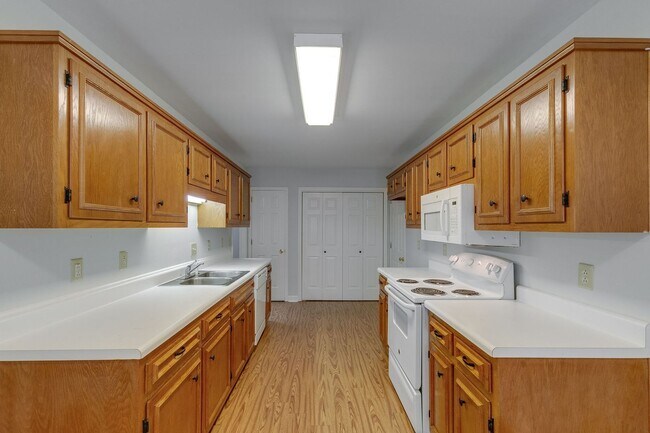 Foto del edificio - 3 Bed, 2 Bath Single Level Home with One C...