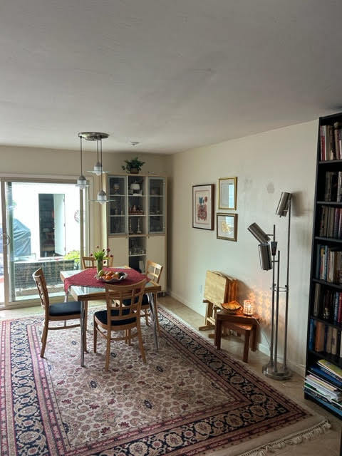 Building Photo - 2813 Via Carrio