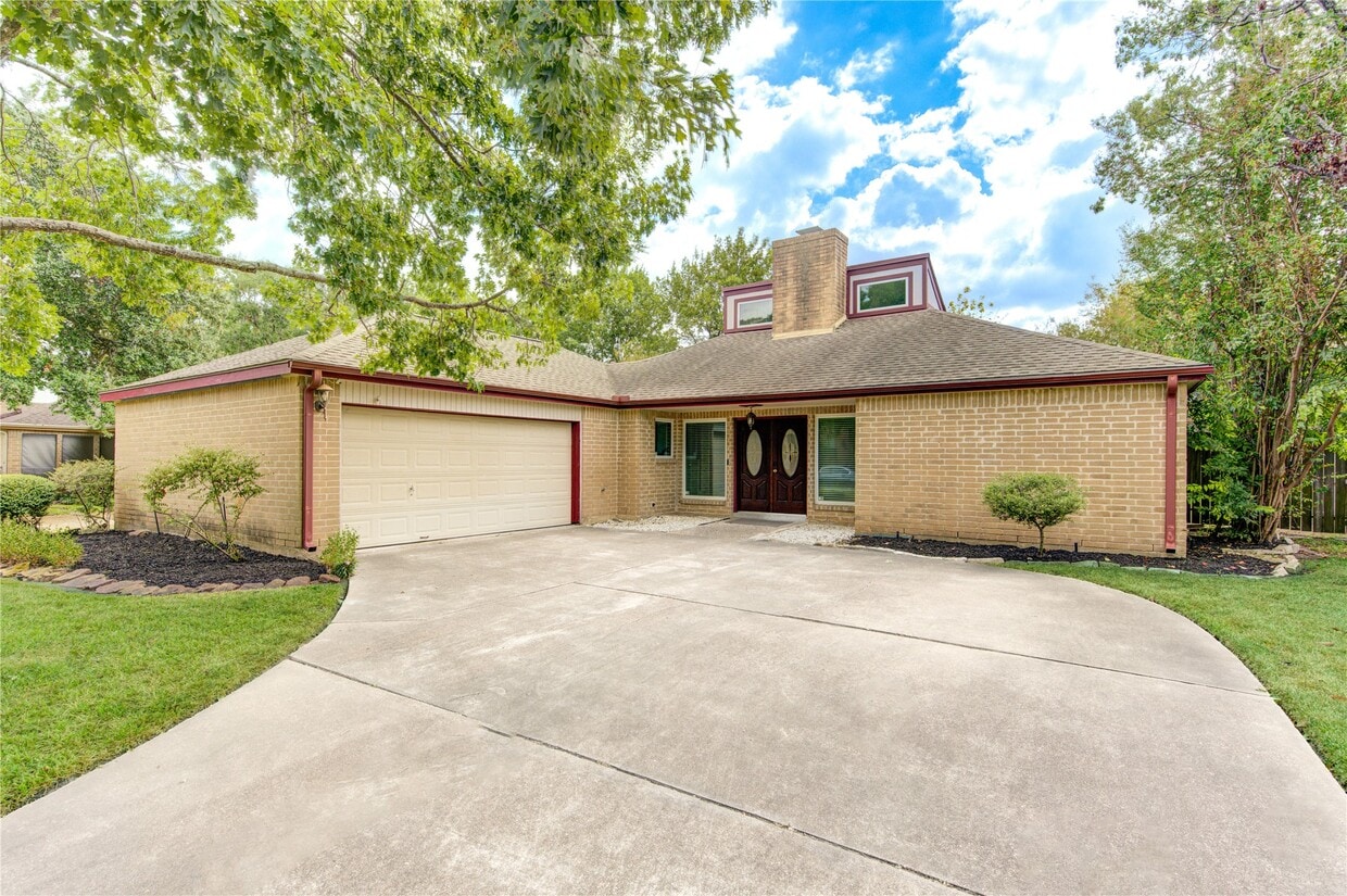 Foto del edificio - 12147 Ella Lee Ln