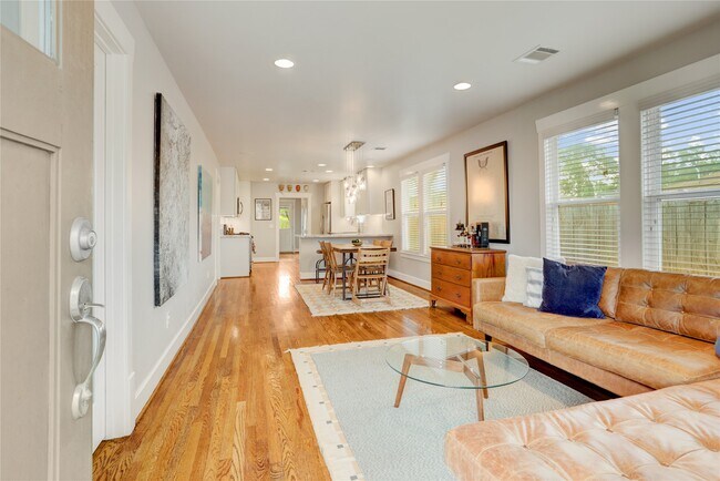 Foto del edificio - 4807 Averill St