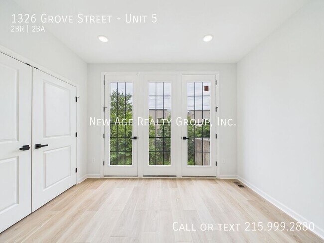 Foto del edificio - 1326 Grove St