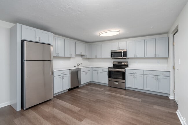 Interior Photo - Canton Estates at Bailey