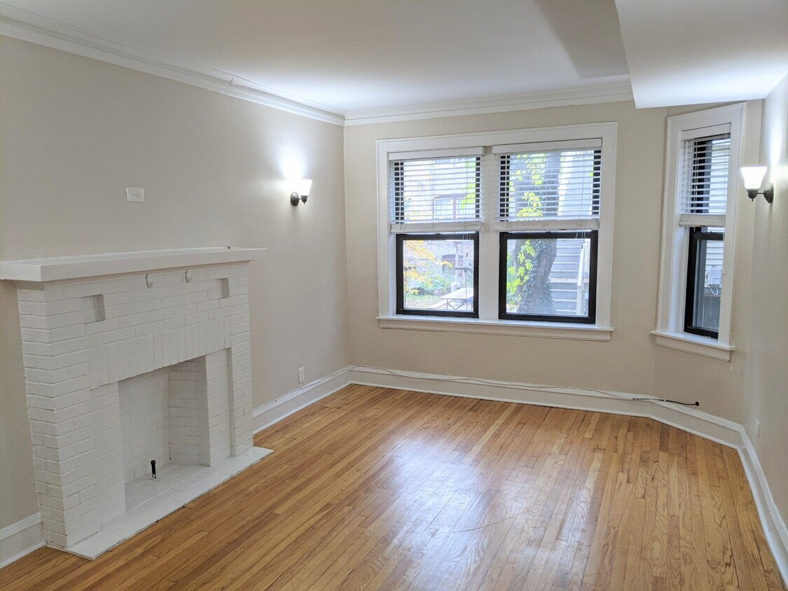 716 Reba Plz Unit 3S, Evanston, IL 60202 Apartments in Evanston, IL