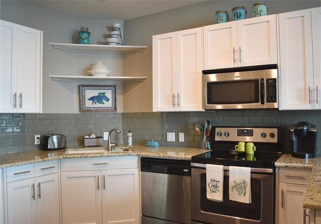 Building Photo - 500 Seawall Blvd