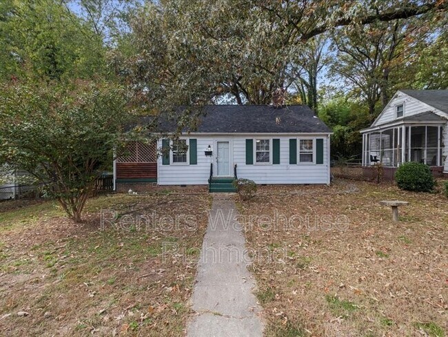 Building Photo - 5120 Dorchester Rd