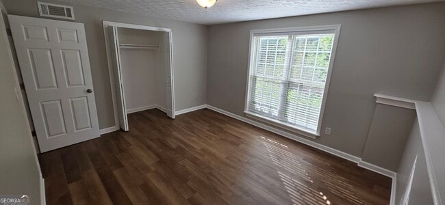 Building Photo - 3813 N Bogan Rd