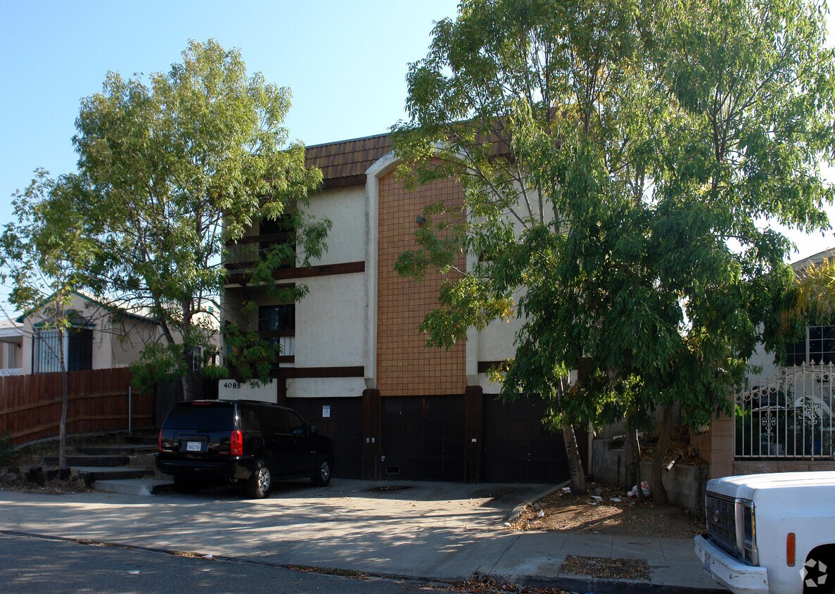Primary Photo - 4085 49th St