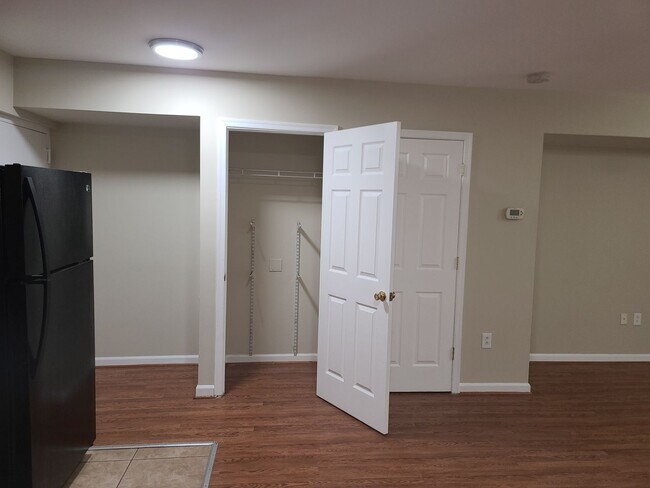 Photo - 229 N. Howard Apartment