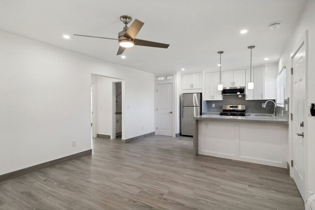 Foto del edificio - 340 N 1st St