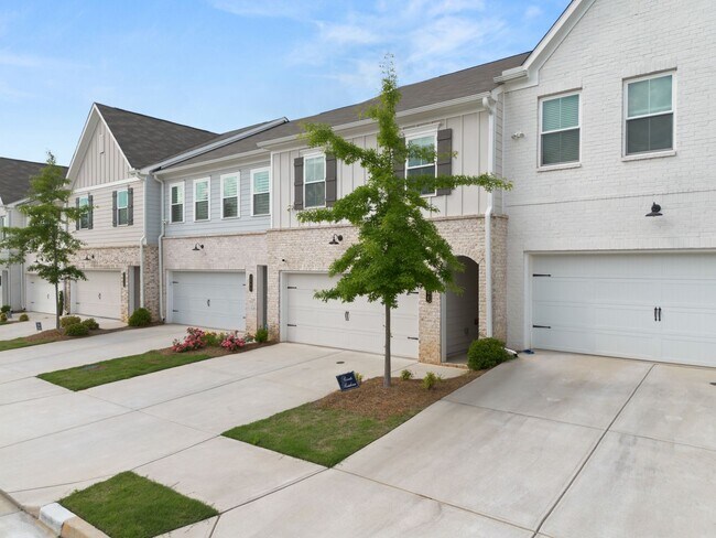 Building Photo - 3604 Silvery Wy