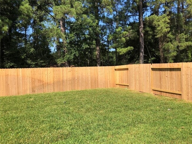 Building Photo - 18219 Willow Edge Dr