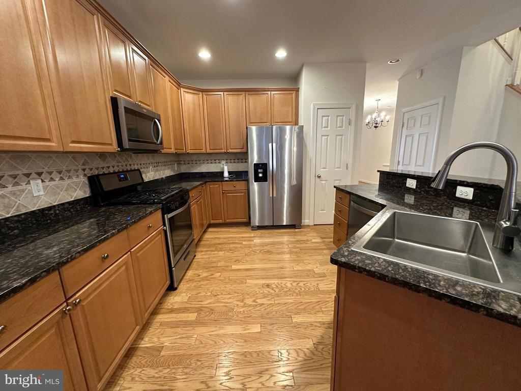 Primary Photo - 5027 Softwood Ln