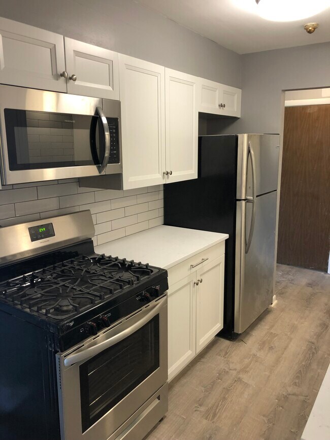 Foto del edificio - 1441 Carriage Ln