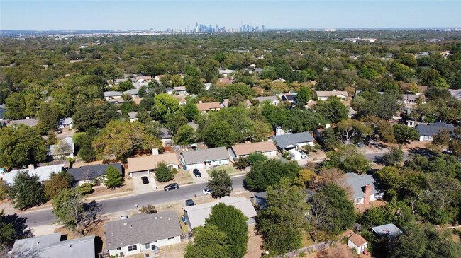 Foto del edificio - 2509 Cockburn Dr