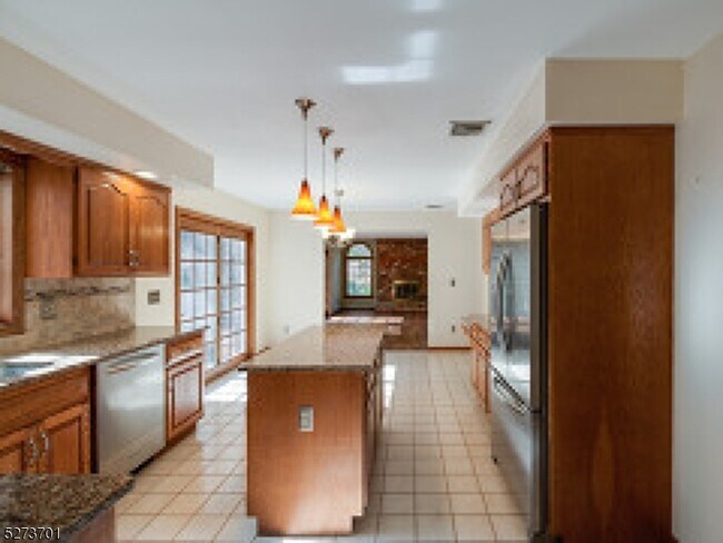 Foto del edificio - 860 Glen Rd