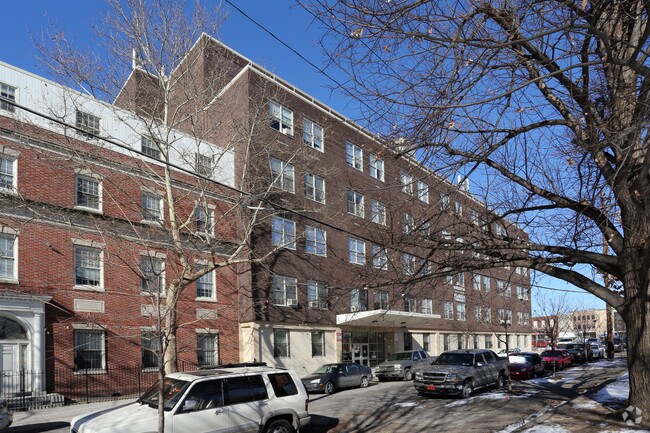 Foto del edificio - Lehigh Park Apartments  II