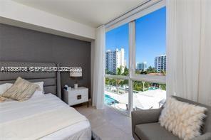 Foto del edificio - 401 N Birch Rd