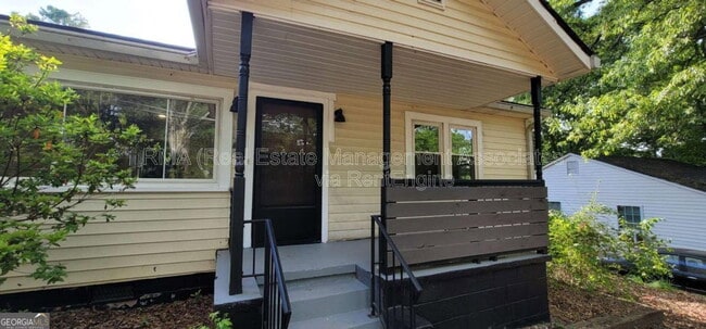 Building Photo - 363 N 16th St