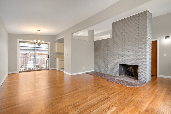 Foto del edificio - 5207 216th St SW