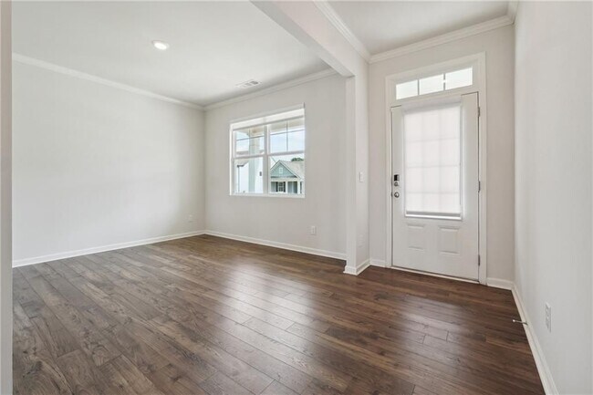 Building Photo - 100 Fernbrook Trl