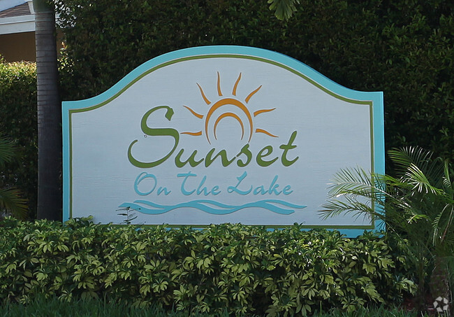 Building Photo - Sunset On The Lake