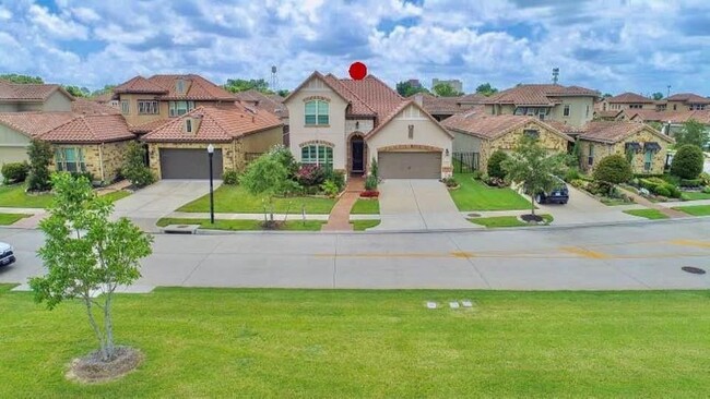 Building Photo - 87 Silent Manor Dr
