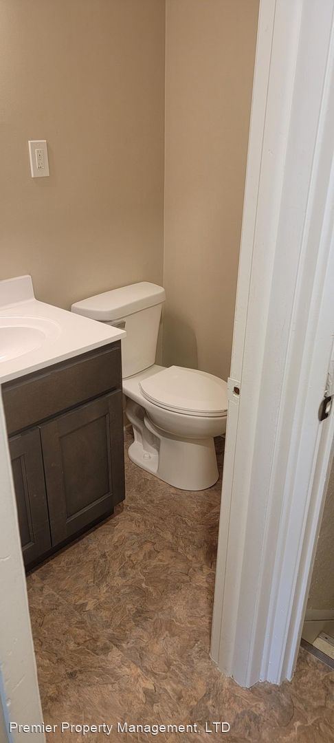 Foto del edificio - 3 br, 1.5 bath House - 1204 Green Road