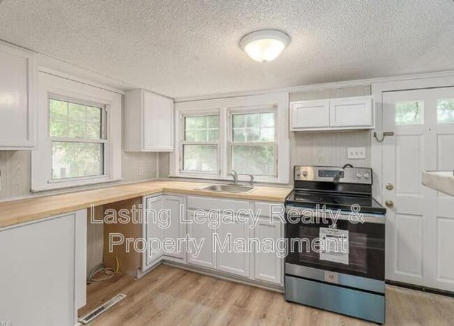 Foto del edificio - 1006 Junia Ave