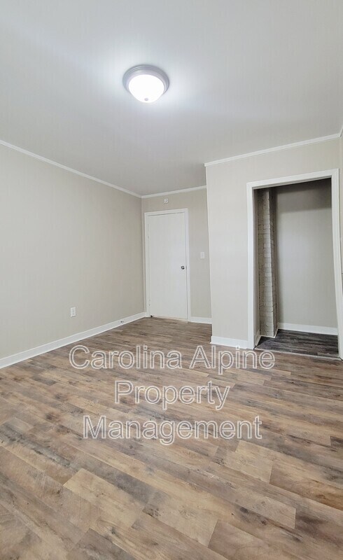 Foto del edificio - 712 Congress St
