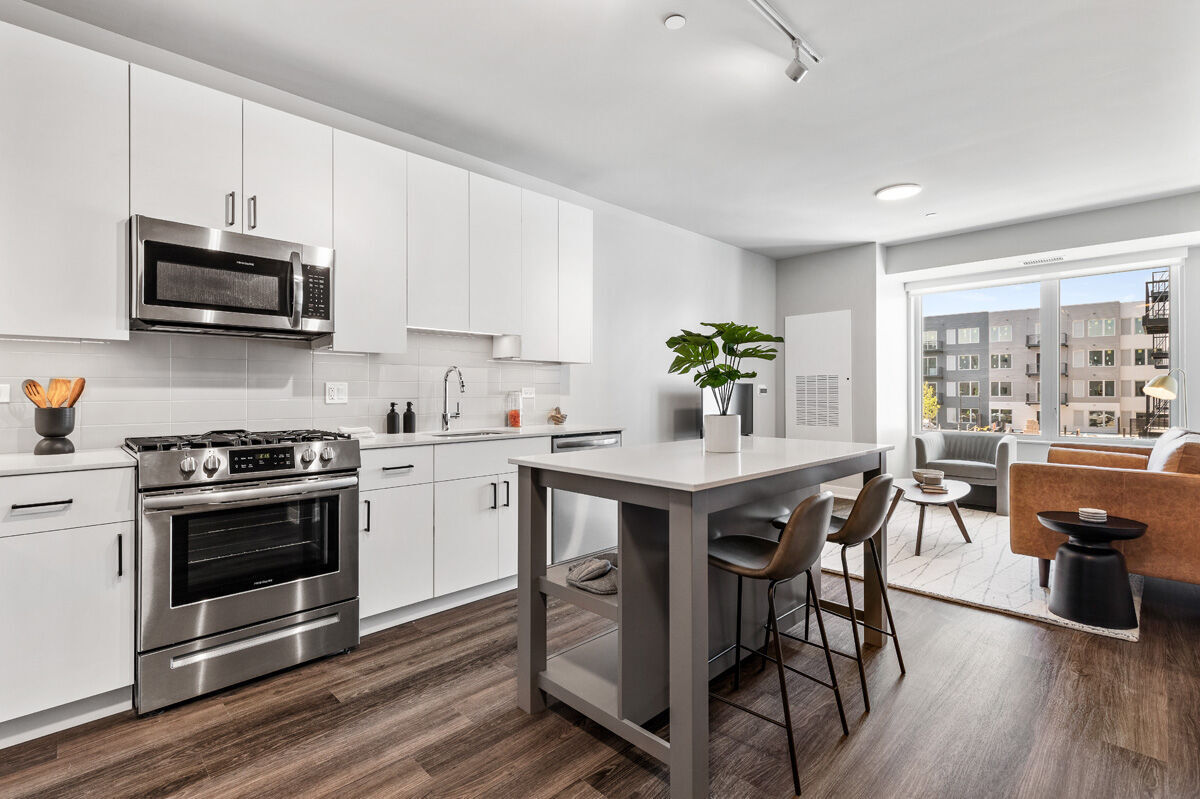 District 1860 Apartments in Lincolnwood, IL