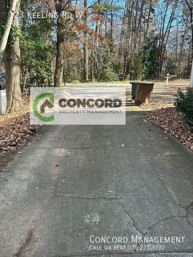 Foto del edificio - 123 Keeling Rd W