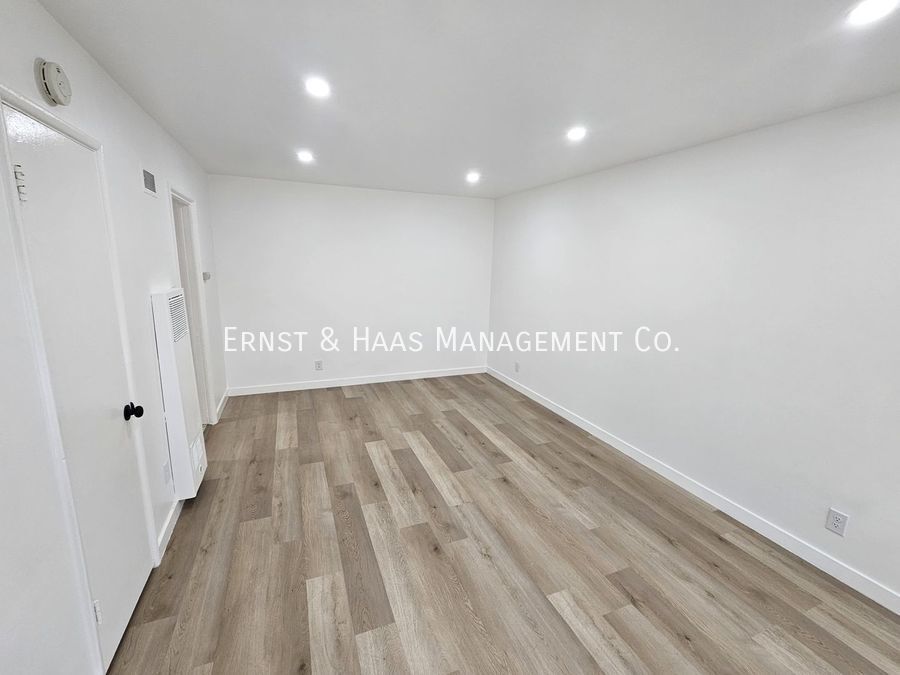 4552 1/2 N Lakewood Blvd, Long Beach, CA 90808 Room for Rent in Long