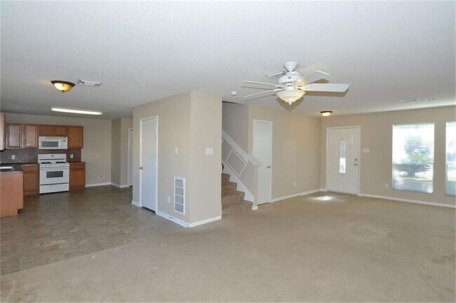 Foto del edificio - 7119 Foxvista Ln