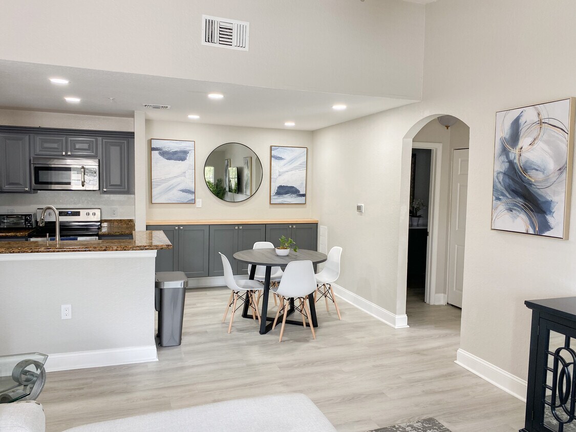 8923 Manor Loop Unit 203, Lakewood Ranch, FL 34202 Condo for Rent in