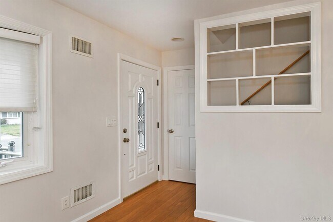 Foto del edificio - 2328 Westley Rd