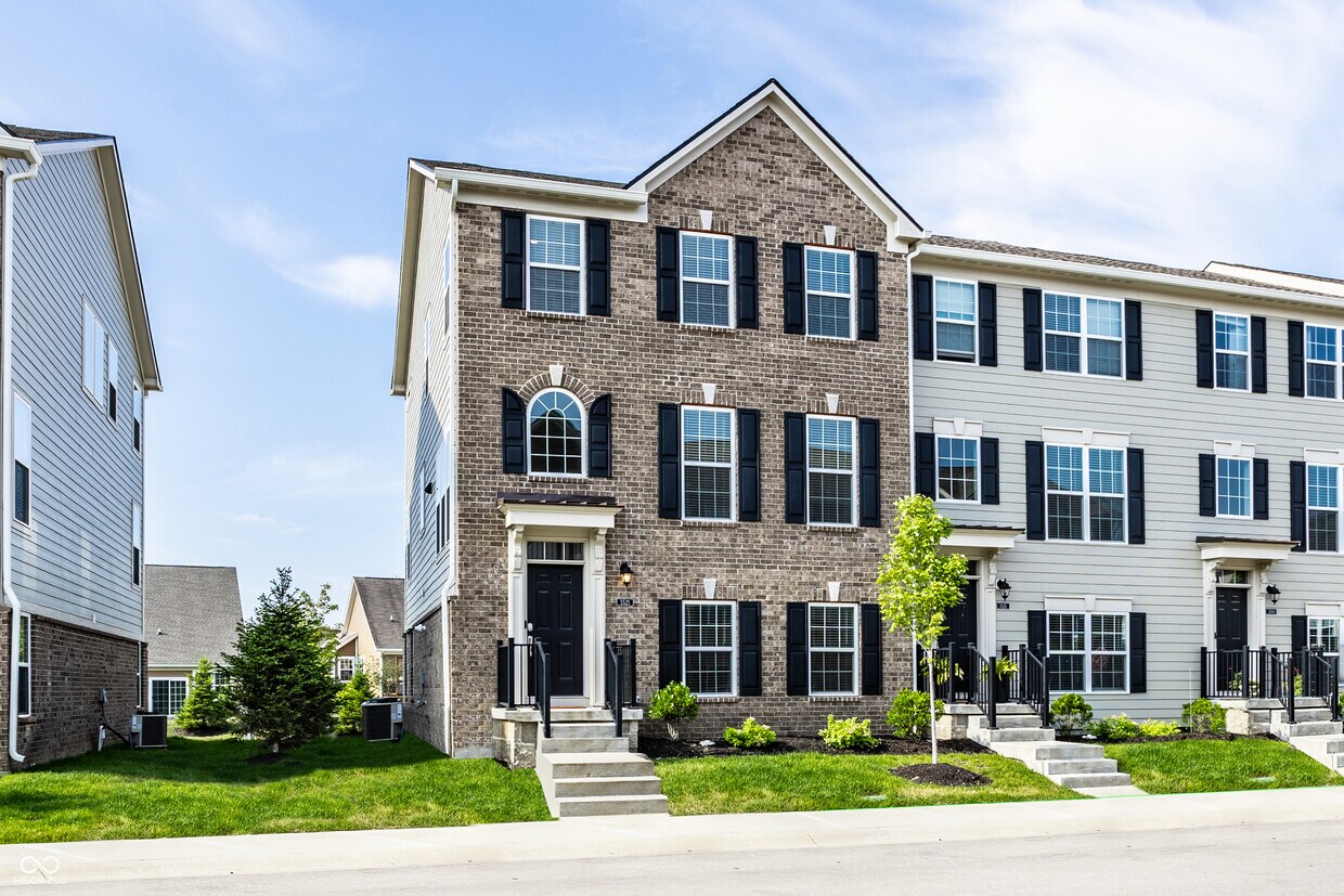 Foto principal - 3521 Brampton Ln