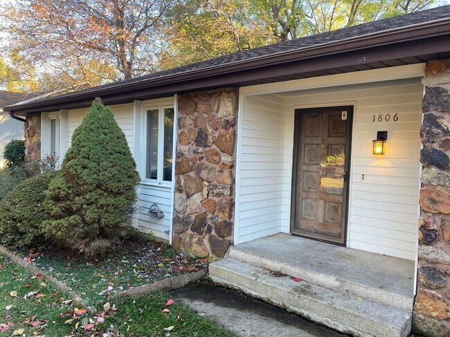 Foto del edificio - You’re here. You’re home. You’re happy.