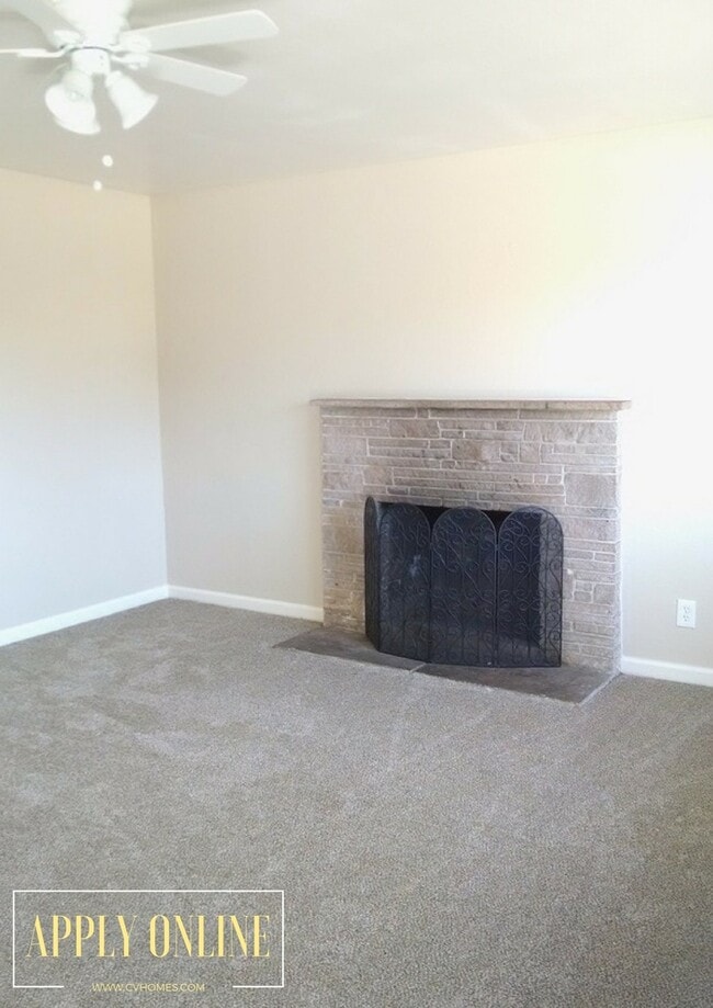 Building Photo - START APPLYING FOR THIS 3 BEDROOM HOME! AV...