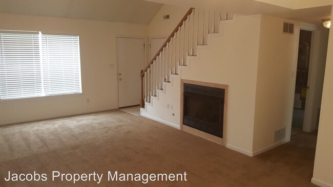 Foto del edificio - 3534-3536-3536 Prescott Dr