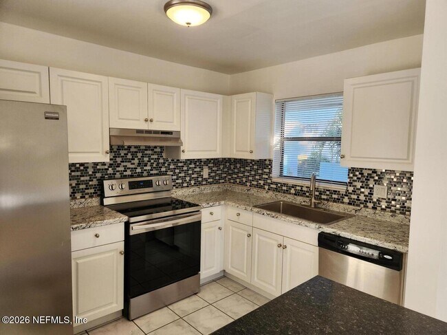 Building Photo - 517 Dotterel Rd