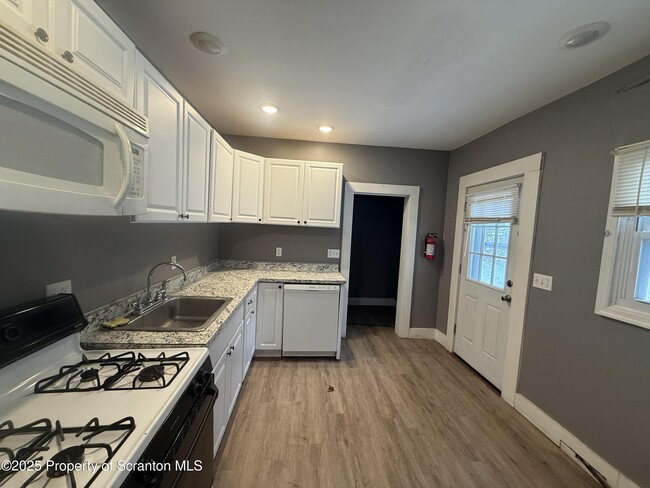 Foto del edificio - 417 Willow St