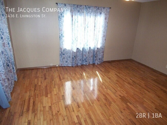 Foto del edificio - 1436 E Livingston St