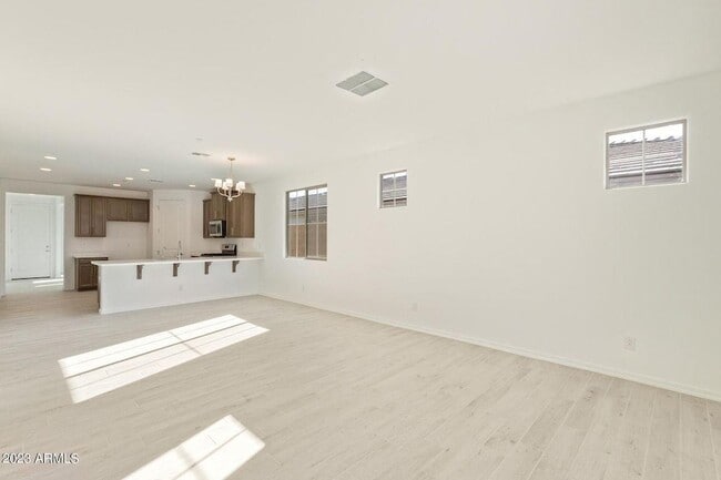 Foto del edificio - 32362 N 122nd Dr