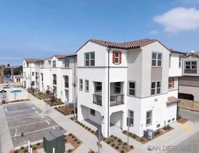 Building Photo - 516 Avenida Centro