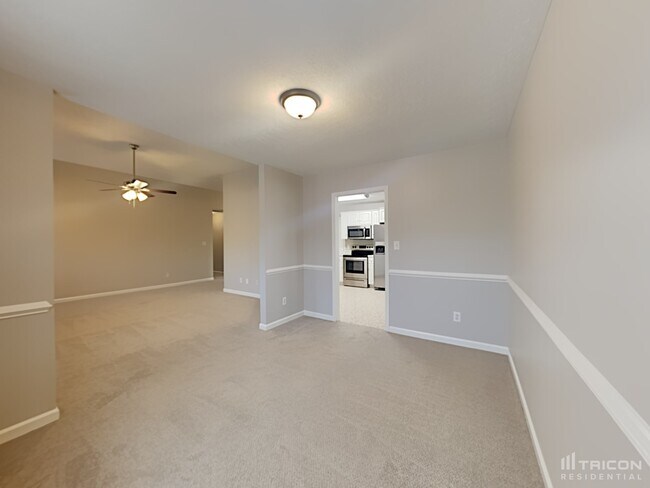 Foto del edificio - 300 Willow Forks Ct