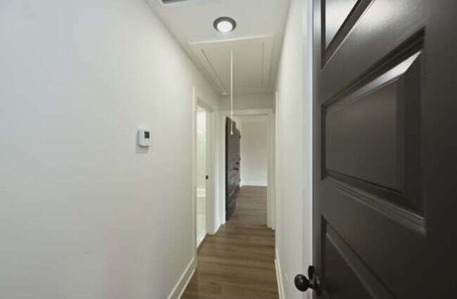 Foto del edificio - 1609 Elizabeth Rd