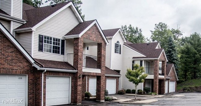 Building Photo - 1561 Winchester Dr
