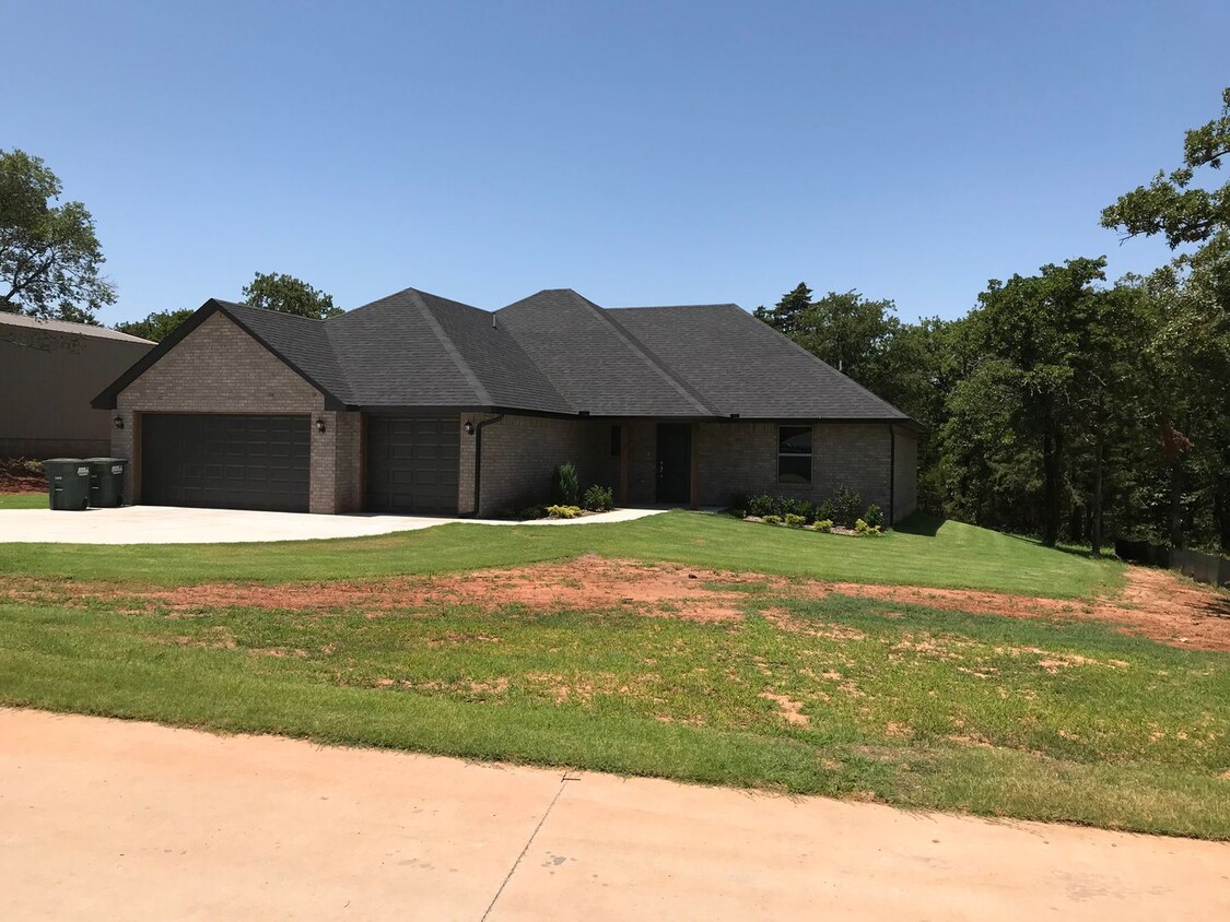 Primary Photo - 3 br, 2.5 bath House - 9671 Pastoral Drive