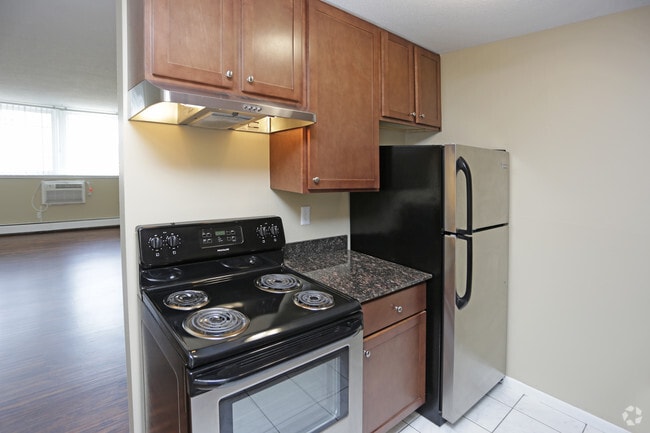 Interior Photo - Imperial Gates Apartments