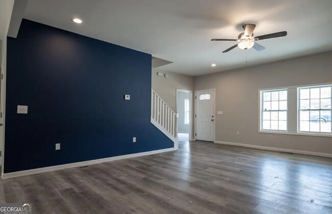 Building Photo - 2446 Remington Dr